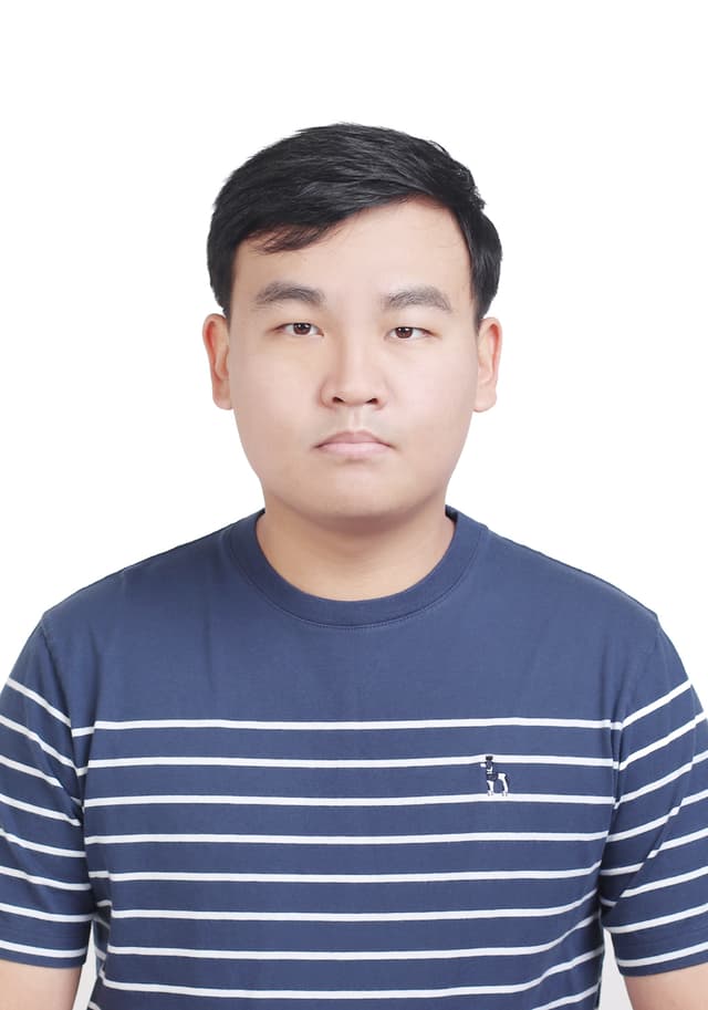 Portrait of Dong Jun Woun